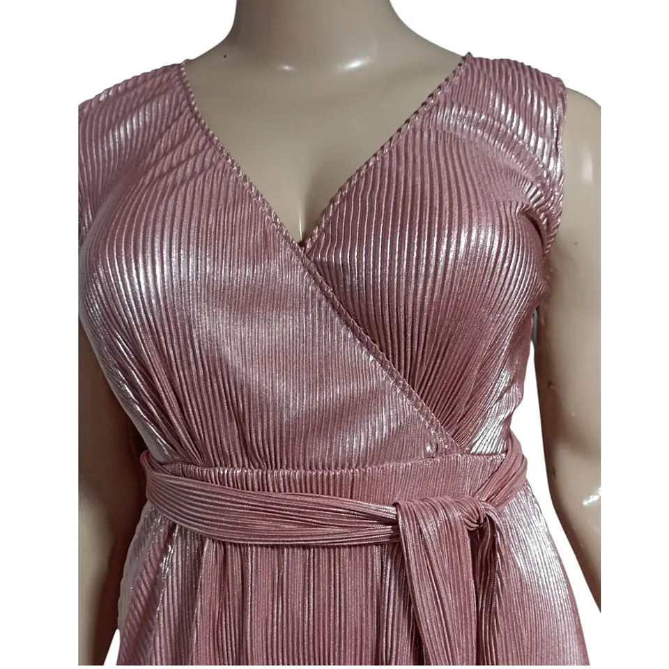 Vestido de Fiesta Midi Plisado Rosa Metalizado - Talla L 6