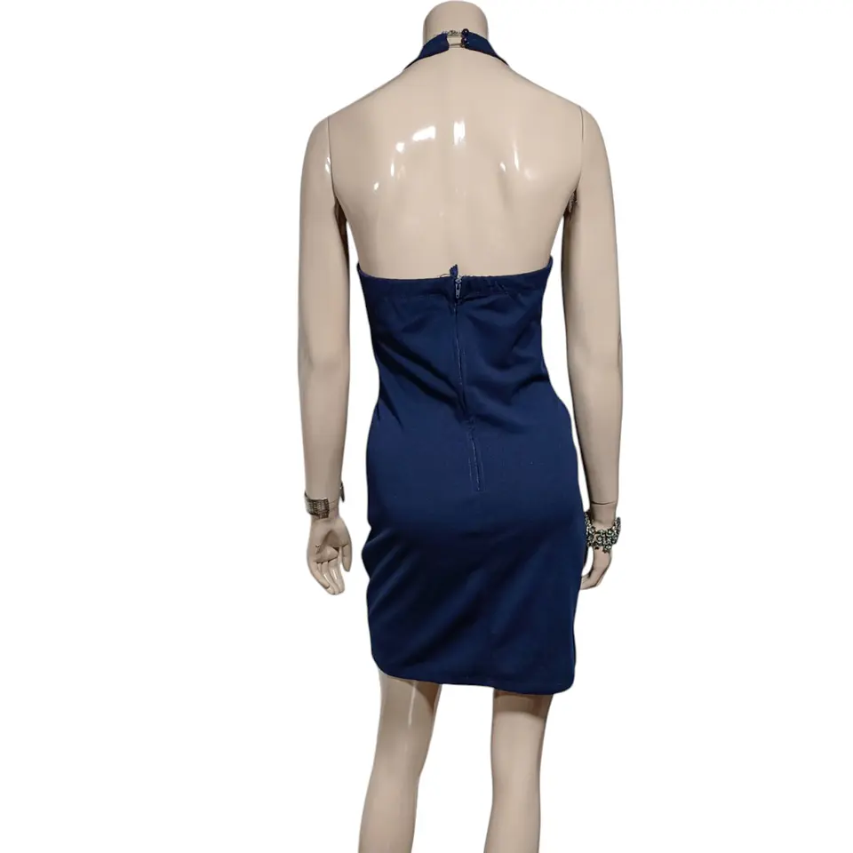 Vestido de Fiesta Cuello Halter Cintura Strass - Talla S 6