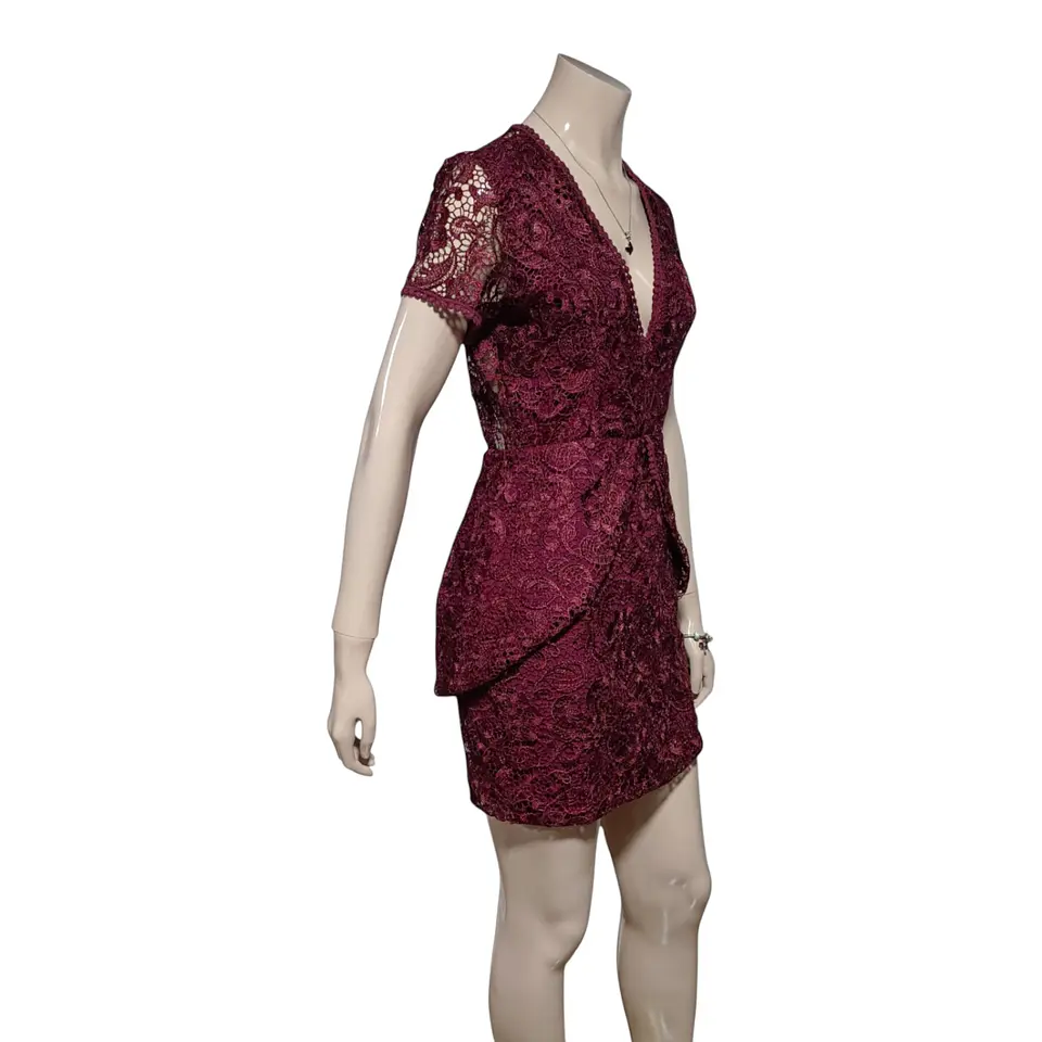 Mini Vestido de Fiesta de Encaje Burdeo - Talla S 6