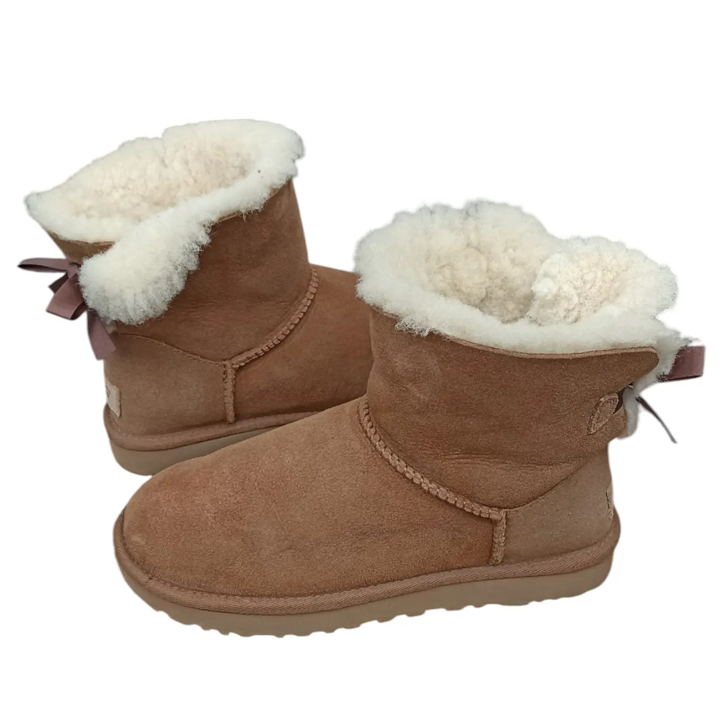 Bota UGG Modelo Mini Bailey Bow Sheepskin- Talla 37 3