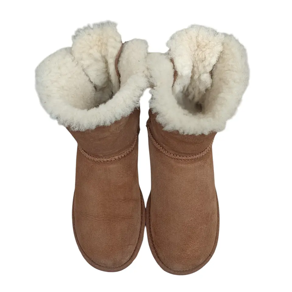 Bota UGG Modelo Mini Bailey Bow Sheepskin- Talla 37 2