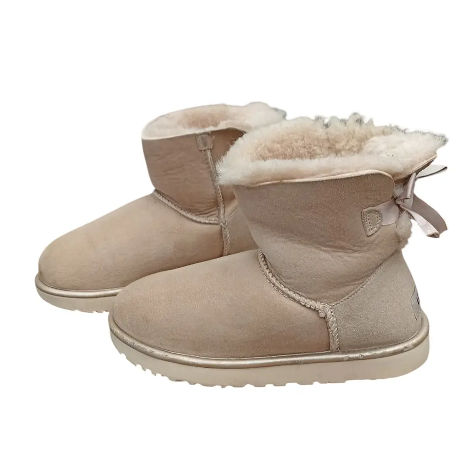 Bota UGG Mini Bailey Bow Metallic Sheepskin - Talla 37 3