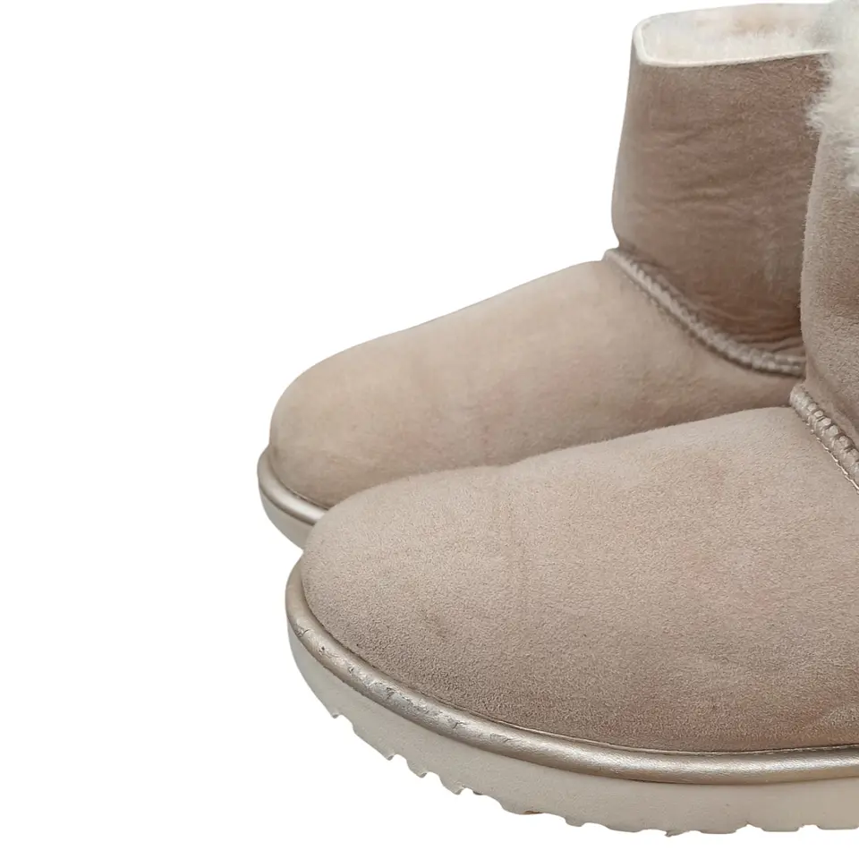 Bota UGG Mini Bailey Bow Metallic Sheepskin - Talla 37 11