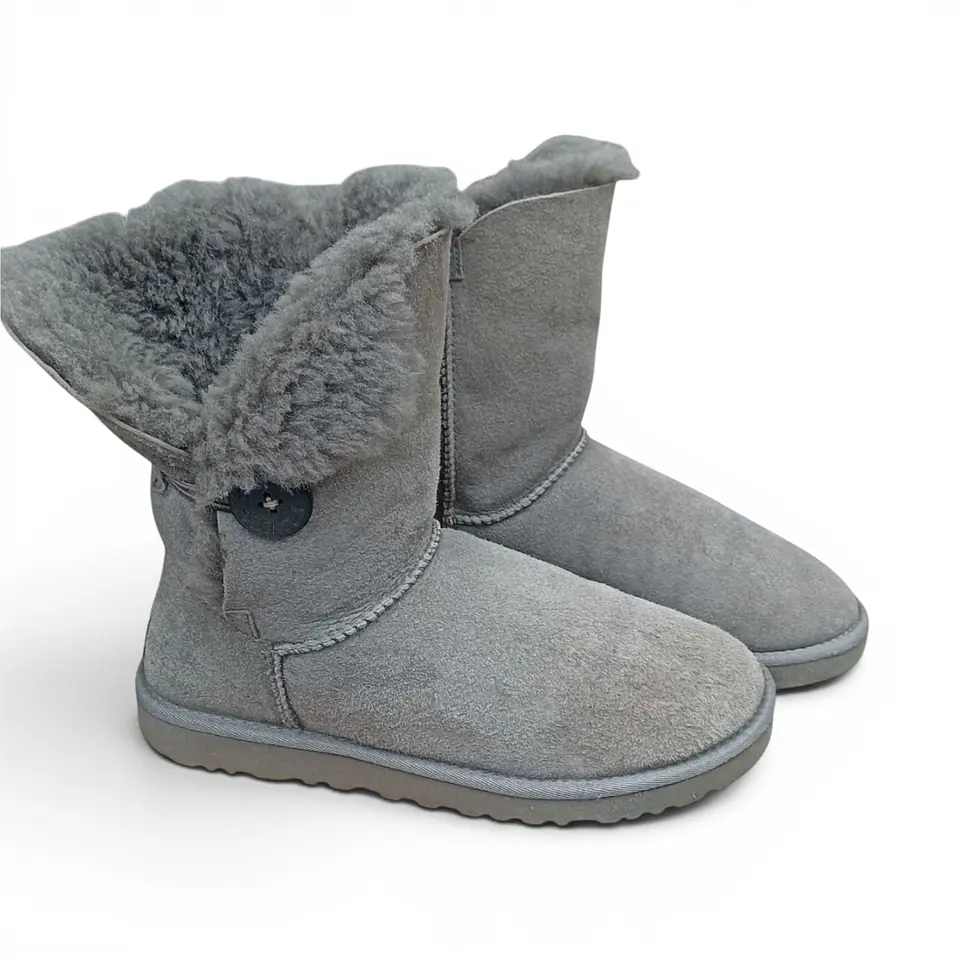 Bota UGG Bailey Button Gris Sheepskin - Talla 38 1