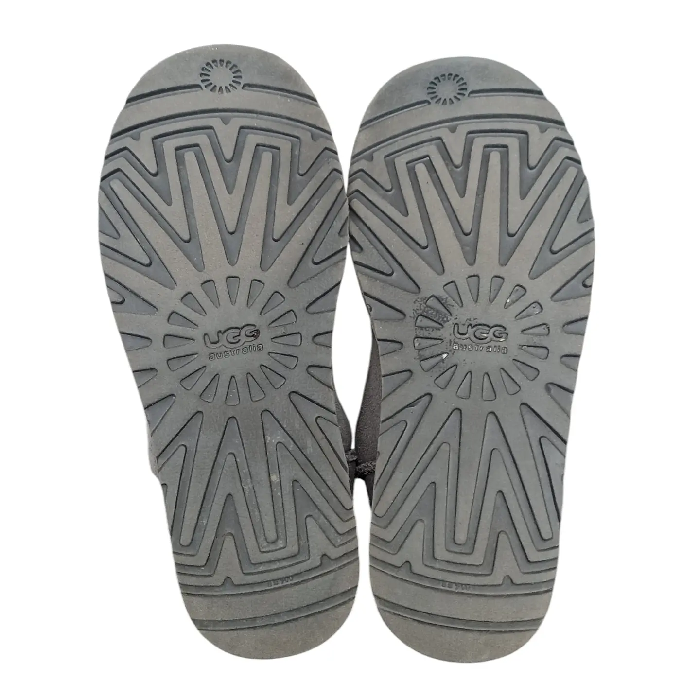 Bota UGG Bailey Button Gris Sheepskin - Talla 38 11