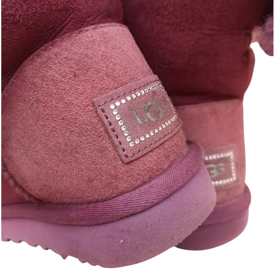 Bota UGG Bailey Button Bling Botón De Cristal - Talla 37 8