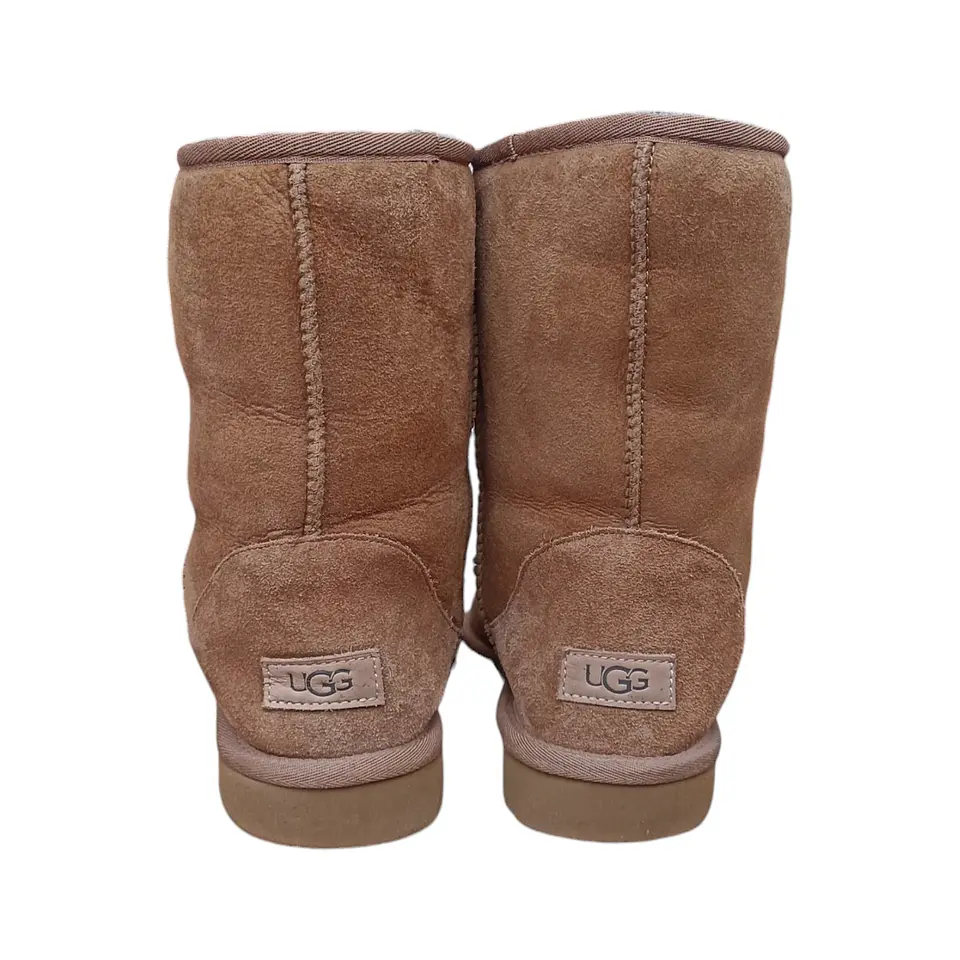 Bota Marca UGG Classic Short Sheepskin - Talla 40 6