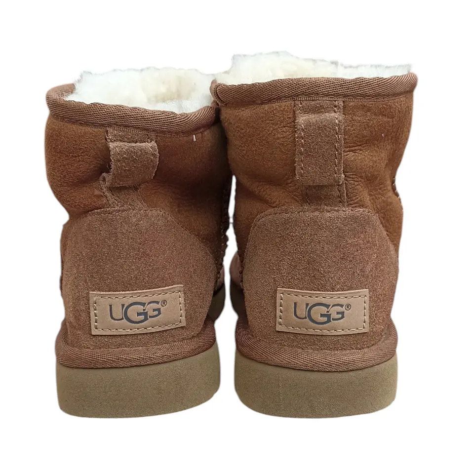 Bota UGG Classic Mini Castaño - Talla 37 5
