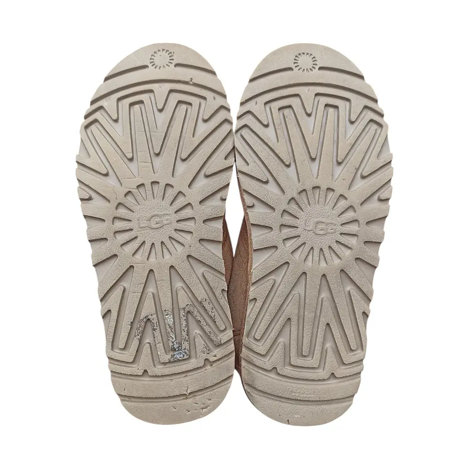 Botin UGG Neumel  - Talla 36 9