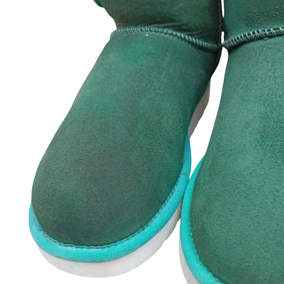 Bota UGG Mini Bailey Button Sheepskin Verde- Talla 40  12