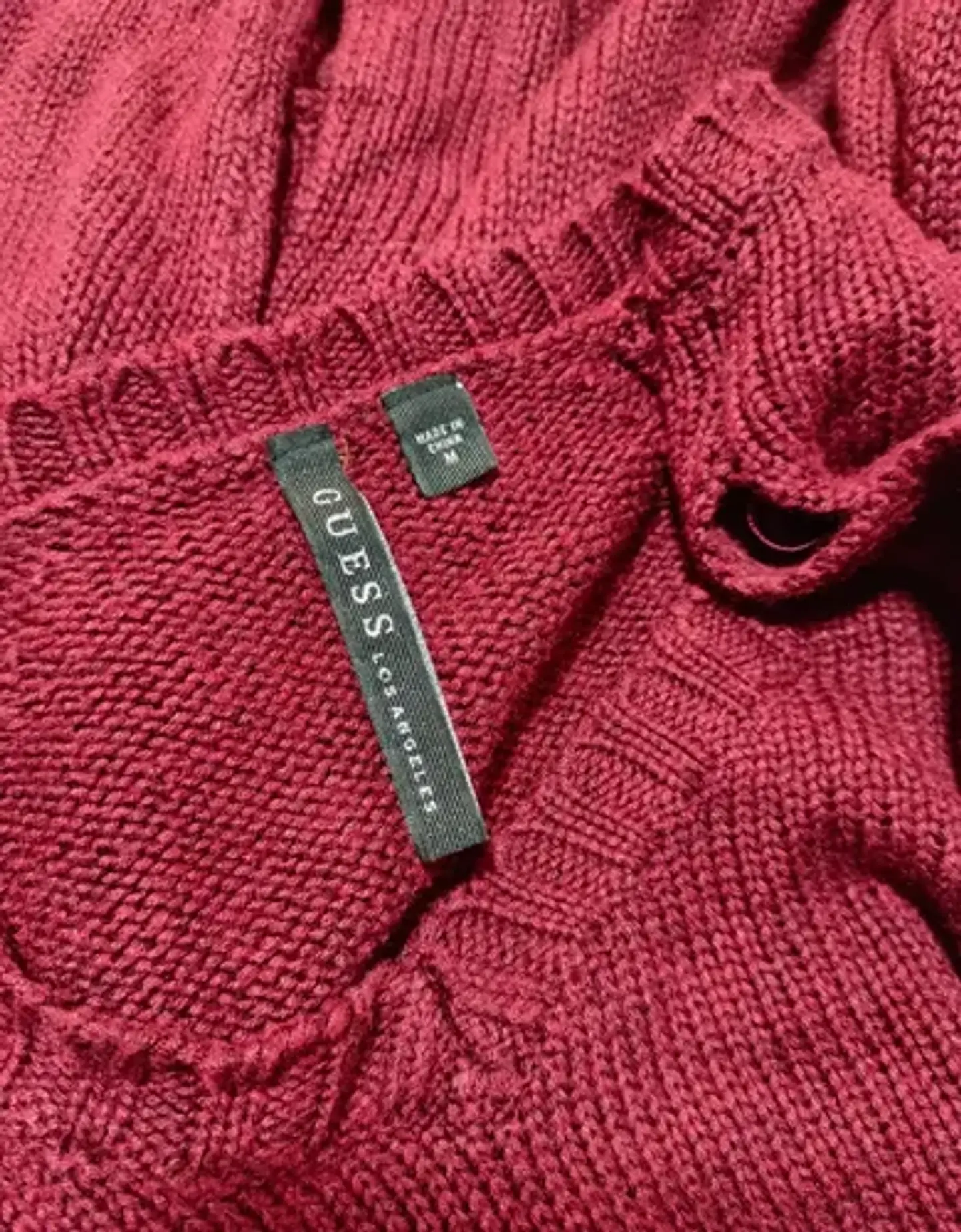 Suéter Guess Calado Y Hombros Descubiertos - Talla M 7
