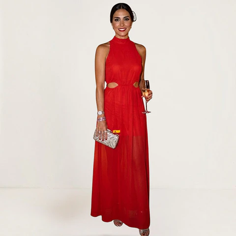 Vestido Rojo De Fiesta - Noche  Con Aberturas Y Cuello Alto