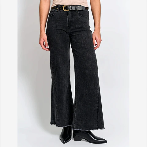 Jeans Tatienne Negro Wide Leg Con Cinturón - Talla 42 
