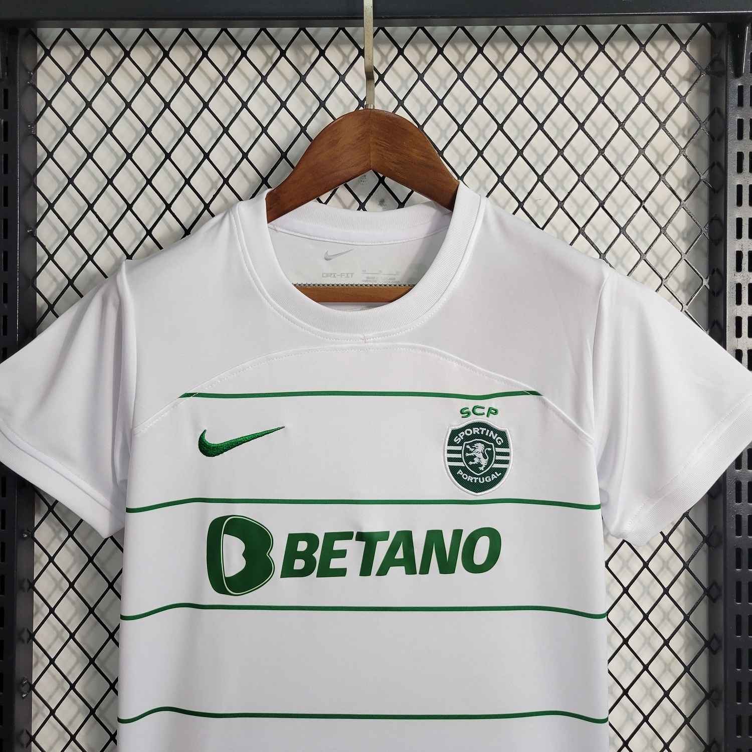 KIT CRIANÇA SPORTING CP AWAY 23-24 8