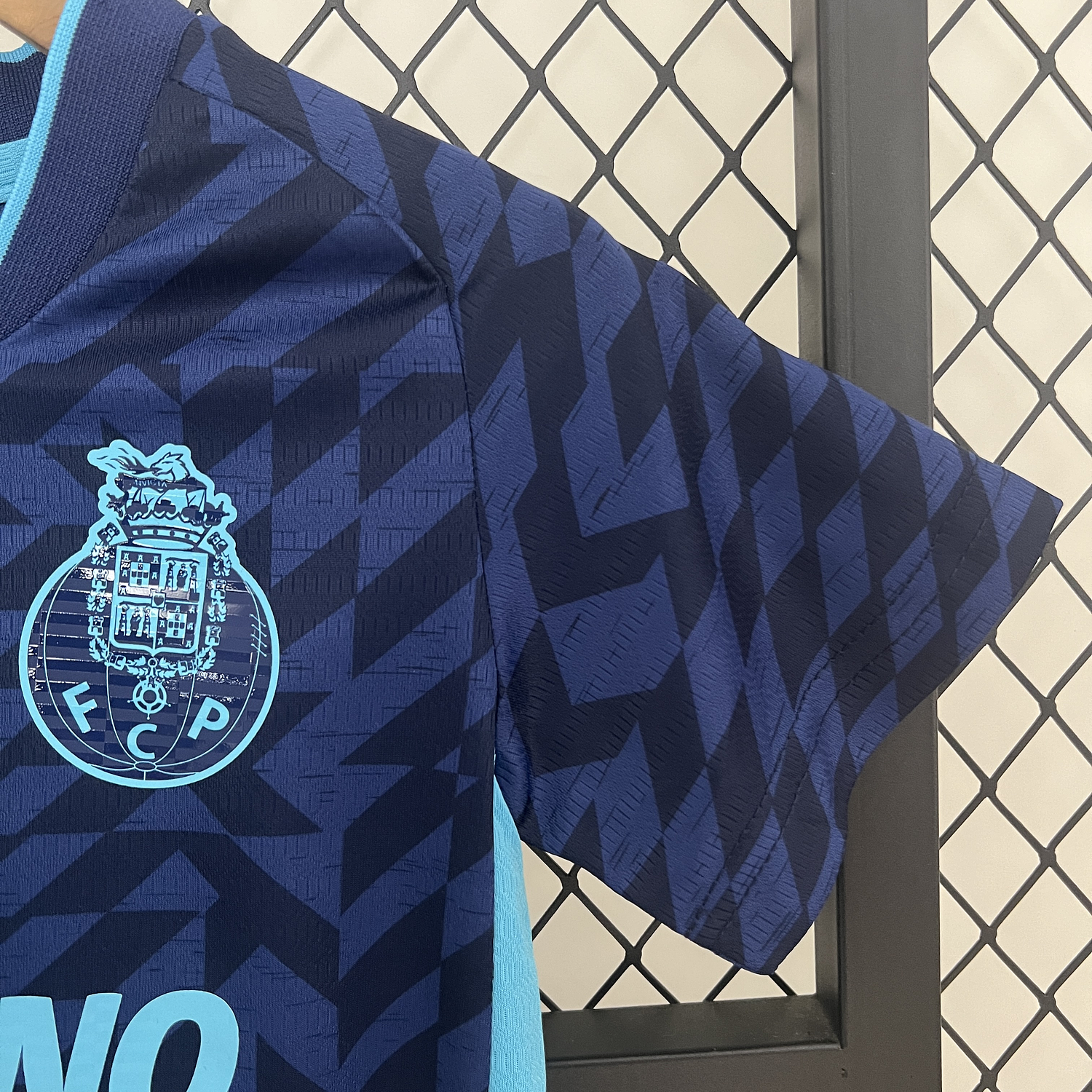 KIT CRIANÇA FC PORTO THIRD 24-25 AZUL ESCURO 4