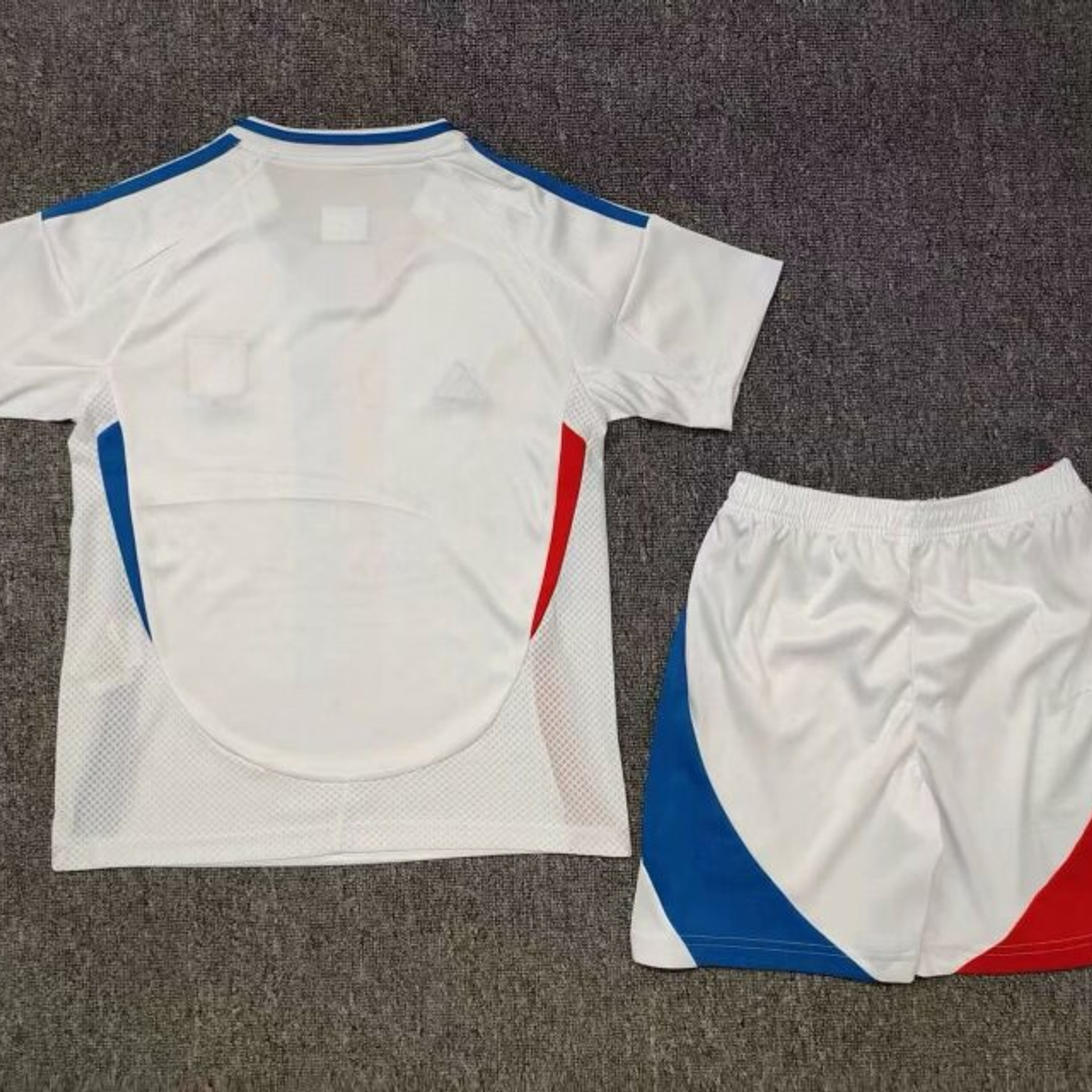 KIT CRIANÇA LYON HOME 24-25 Branca Azul e Vermelha 2