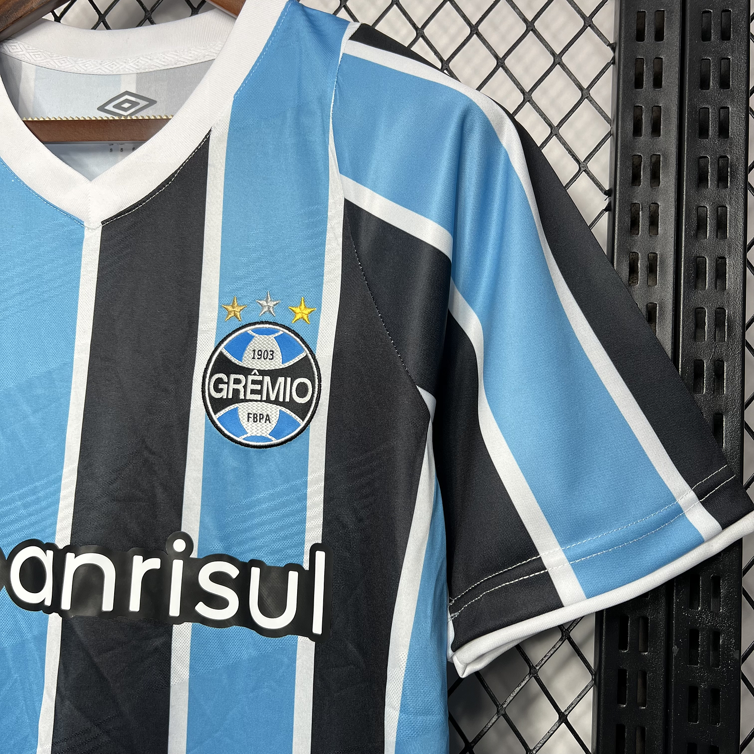 GRÊMIO HOME KIT 24-25 AZUL E PRETO 4