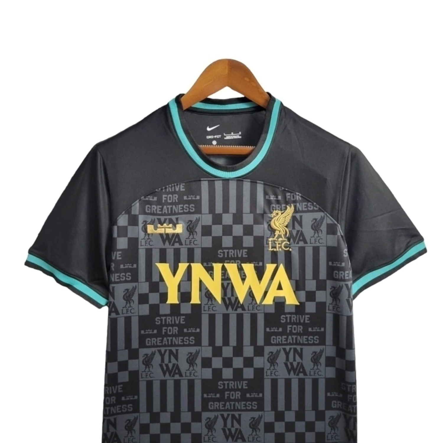  Liverpool Edição especial 24/25 - Torcedor Nike Masculina - Preta com detalhes em verde 5