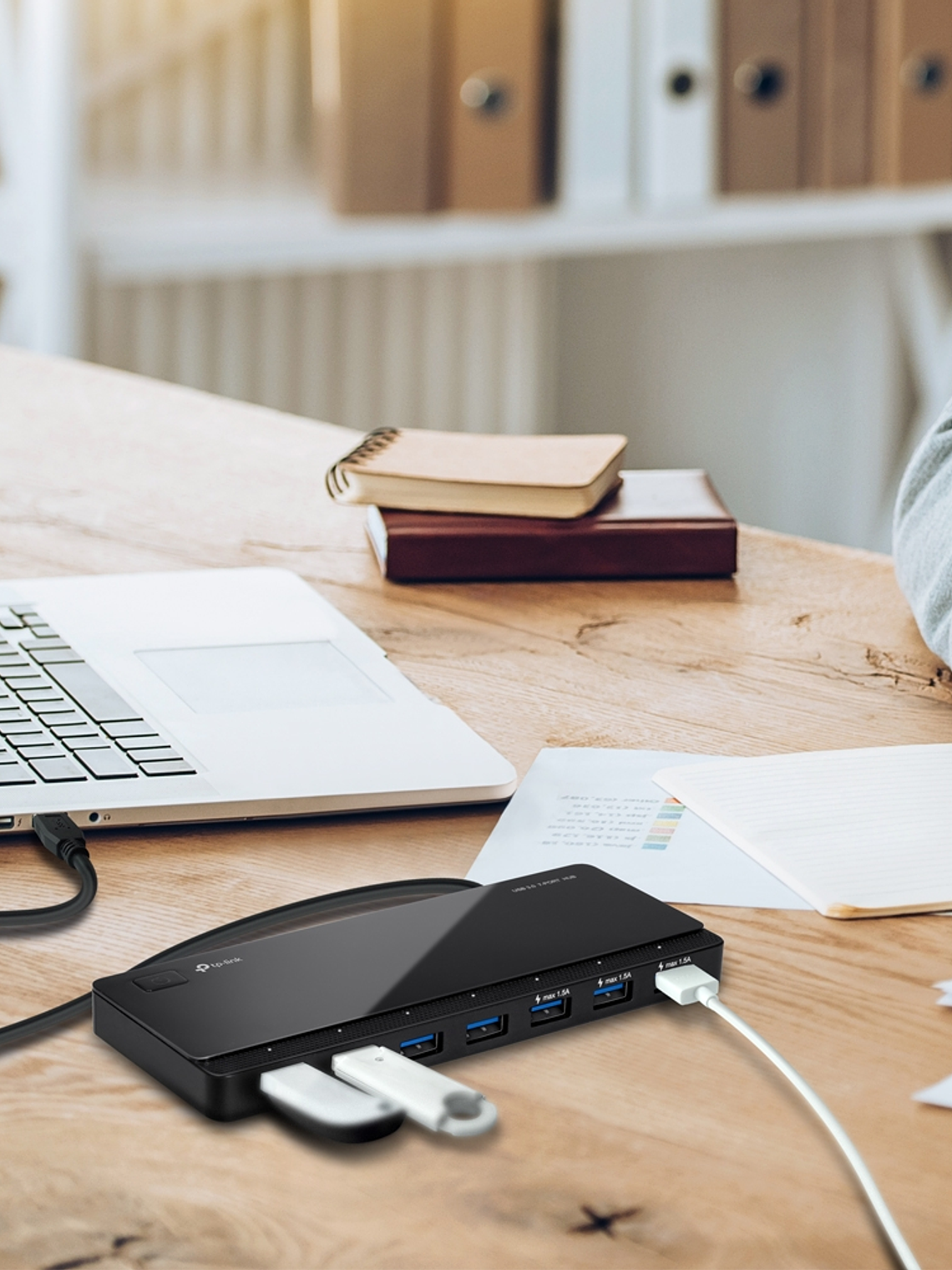 USB 3.0 7-Port Hub - UH700 5