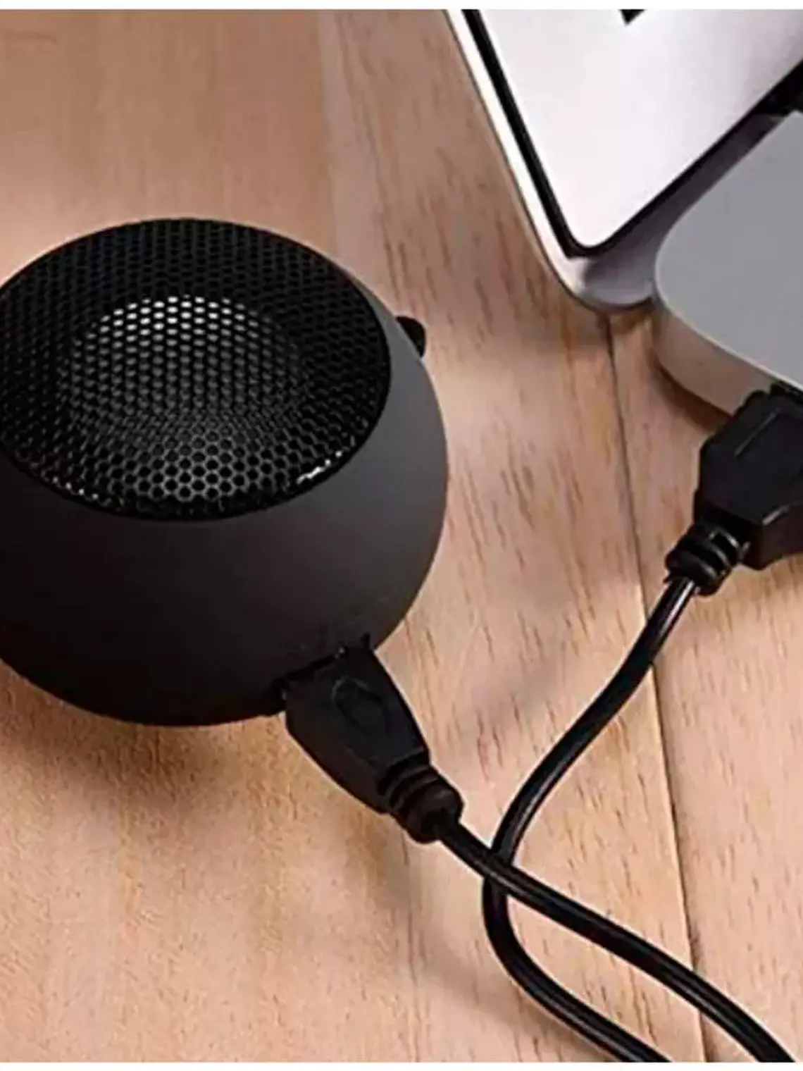 Mini Parlante Portátil Bluetooth Inalámbrico D-M3 con Sonido Estéreo y Control Básico 2
