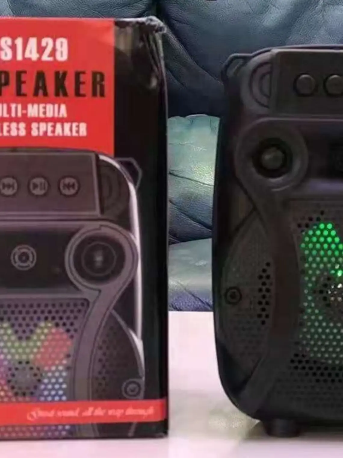 Parlante Bluetooth ZQS-1429 Portátil con Micrófono RGB Karaoke USB FM 7