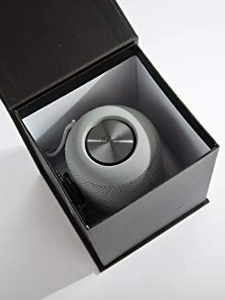 Parlante Bluetooth Lenyes S803 IPX5 Resistente al Agua con Sonido HD y 18 Horas de Batería 3