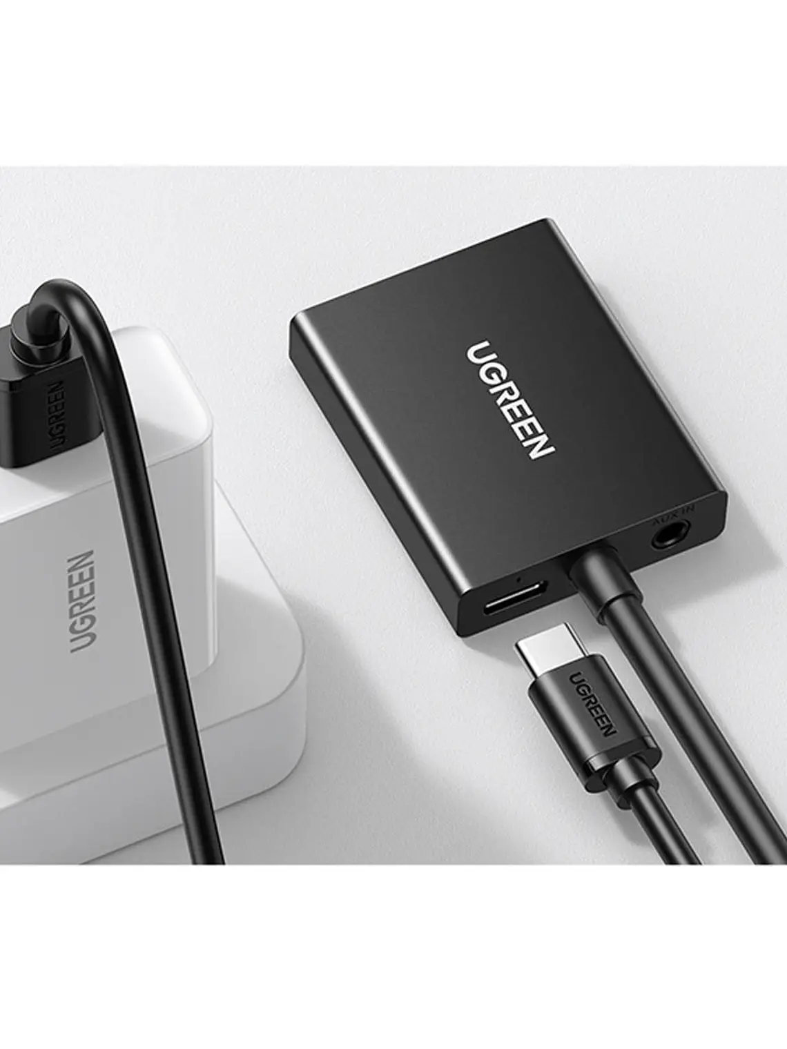 Adaptador VGA a HDMI UGREEN CM513 50945 Full HD 1080P con Audio para PC, Monitor, TV y Proyector 2