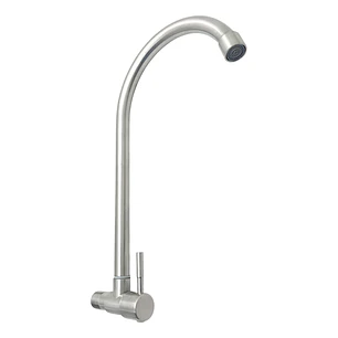 Llave Muro Agua Fría Inox D01