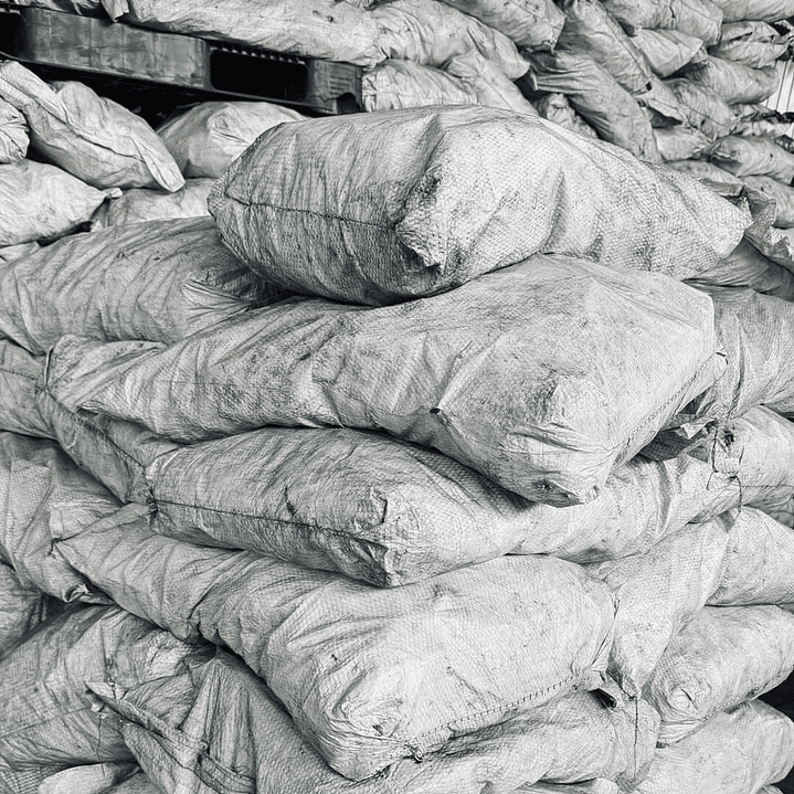 Carbón Quebracho Blanco 15 kg – Formato Parrillero Experto 1
