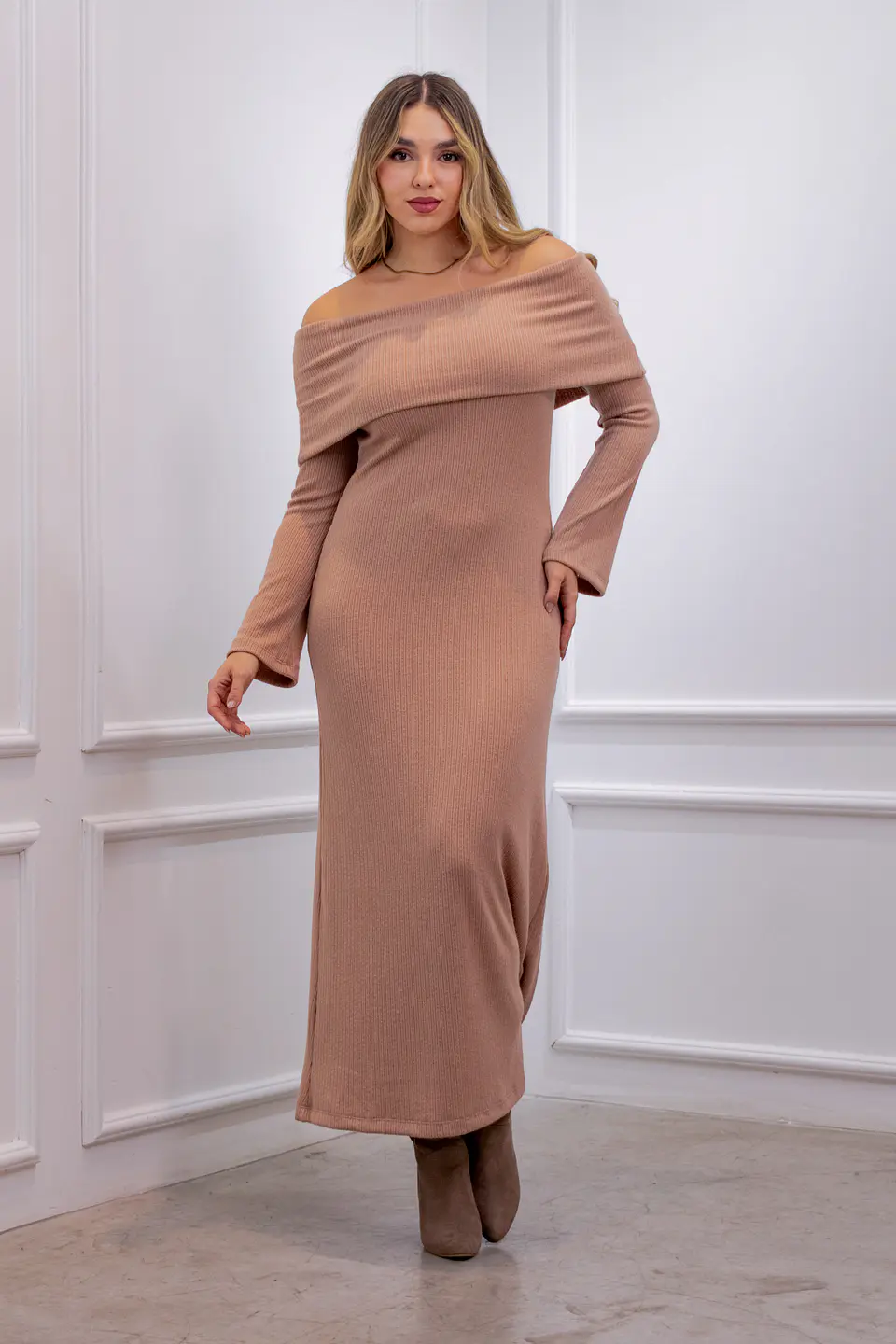 Vestido off shoulder Natali Beige 2