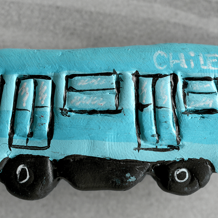 Red Santiago - MAGNET 5