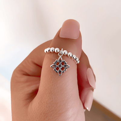 Anillo Nudo de Bruja Anti Estrés Ajustable 