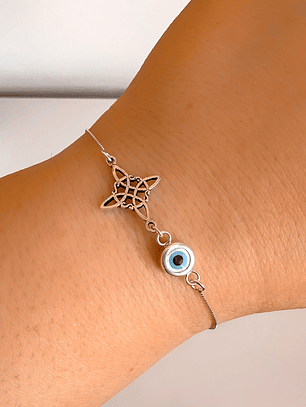 Pulsera Amuleto Nudo de Bruja y Ojo Turco Nácar