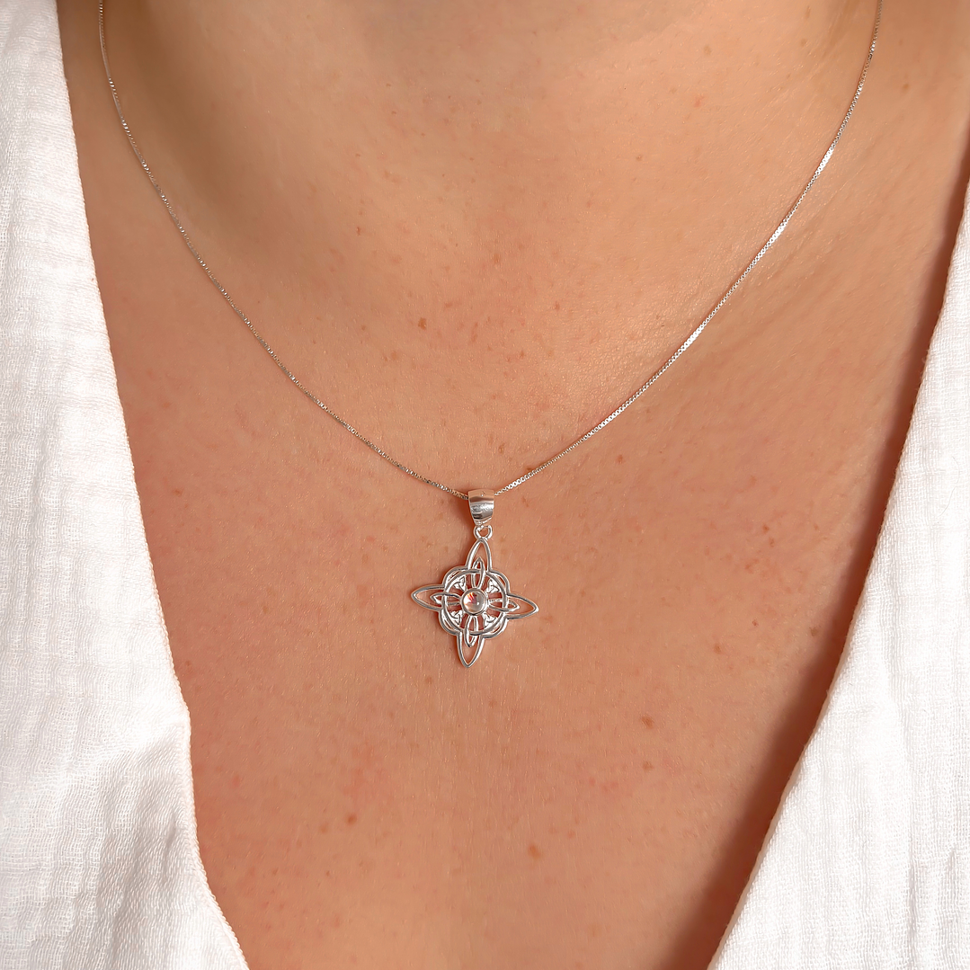 Collar Nudo de Bruja Piedra Luna  1