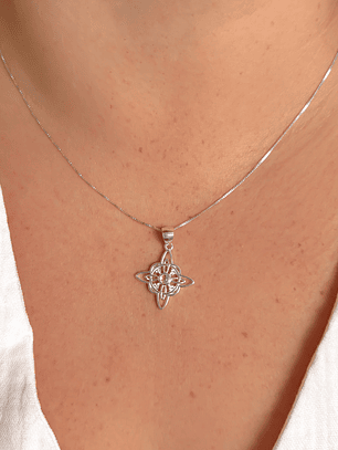 Collar Nudo de Bruja Piedra Luna 