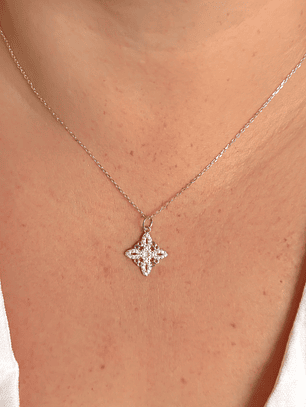 Collar Nudo de Bruja Circones 