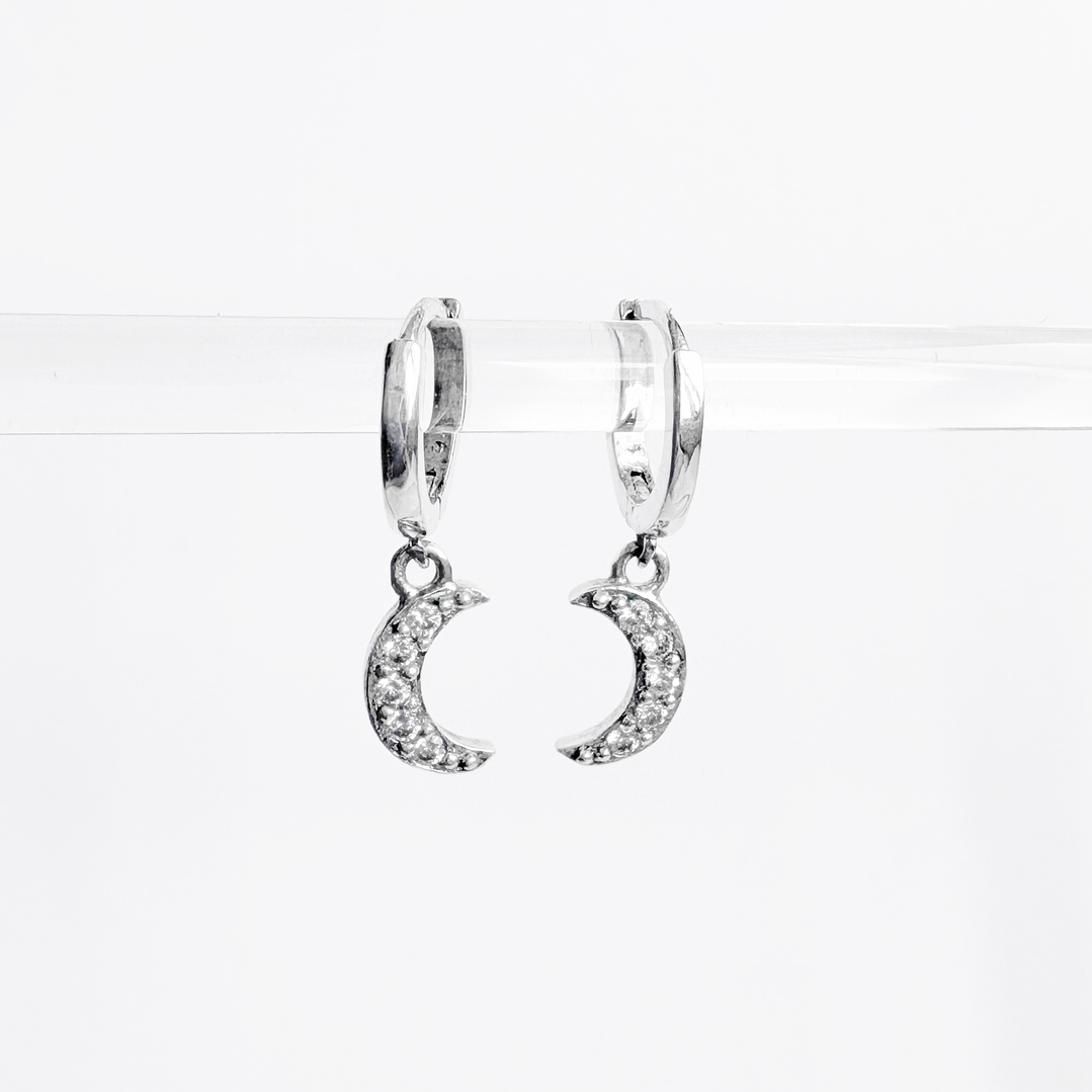 Aros Argollas Huggie Media Luna con Circones 10 MM 2