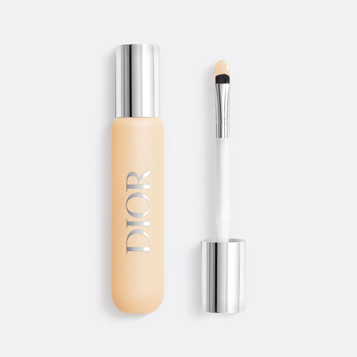 FLASH PERFECTOR CONCELEAR DIOR BACKSTAGE 2