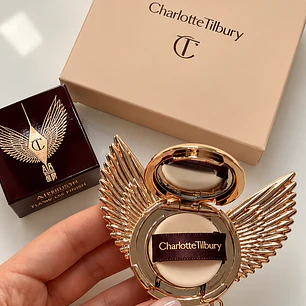 Charlotte Tilbury Winged Compact