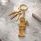 Llavero Amuleto Santa Muerte Dorado Brillante – Accesorio Espiritual - Miniatura 5