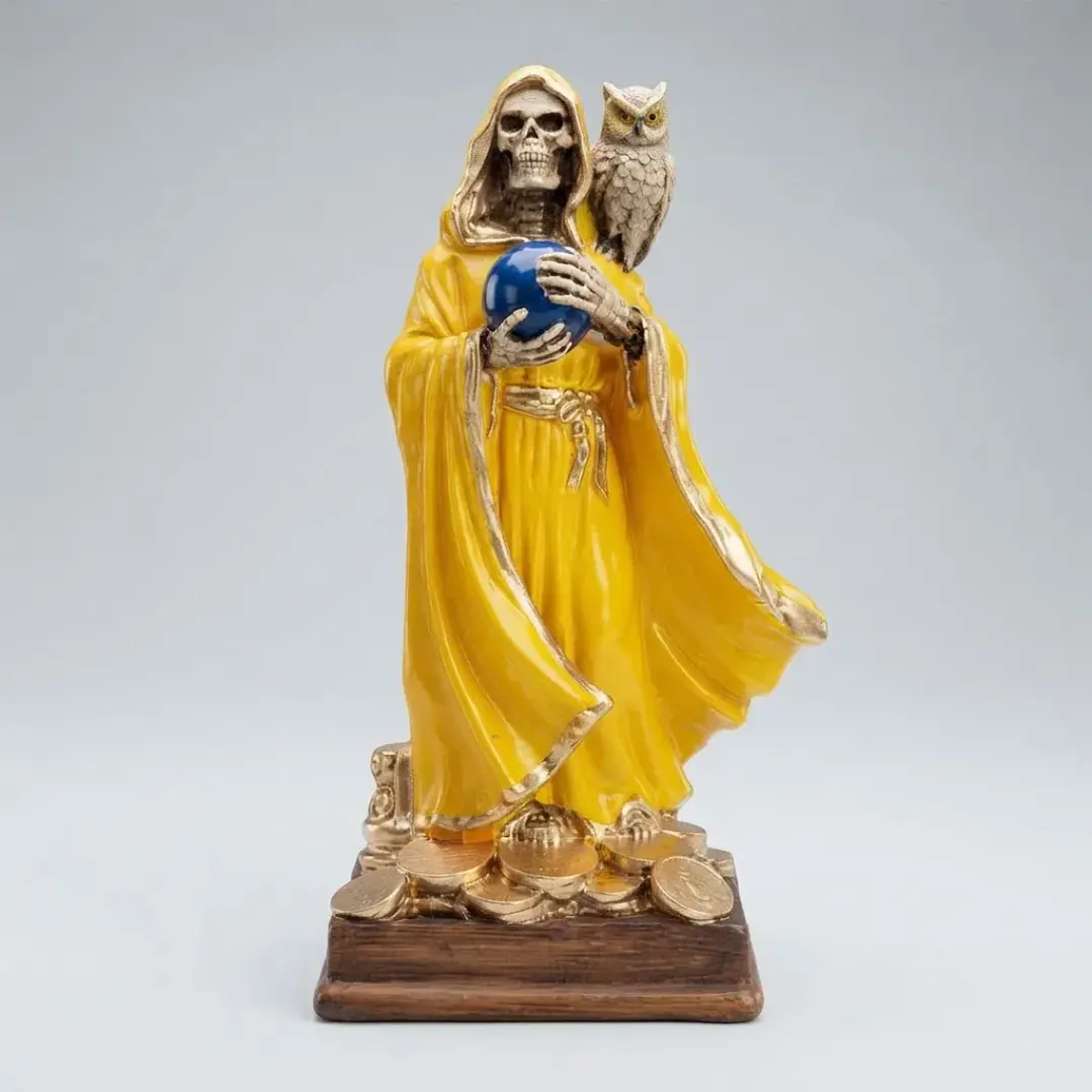 Santa Muerte Dorada con Búho 22 cm – Figura Decorativa Espiritual 2