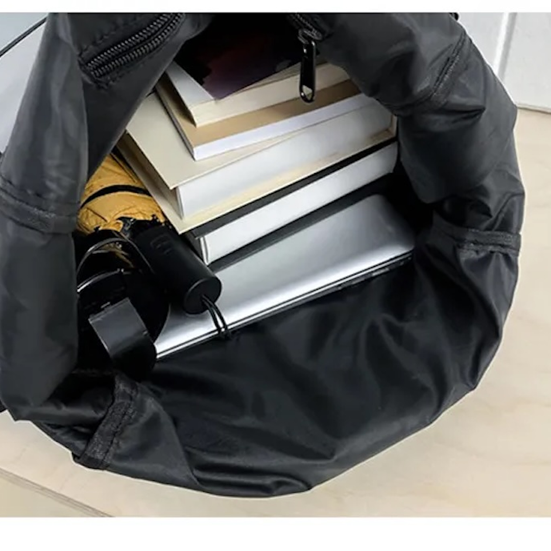 Mochila Urbana Negra Porta Notebook Hebilla Unisex 12