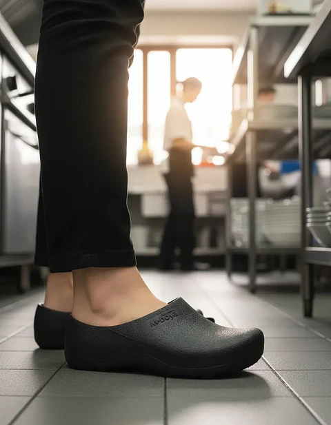 Zapato O Zueco Cocina Tipo Birki Antideslizante