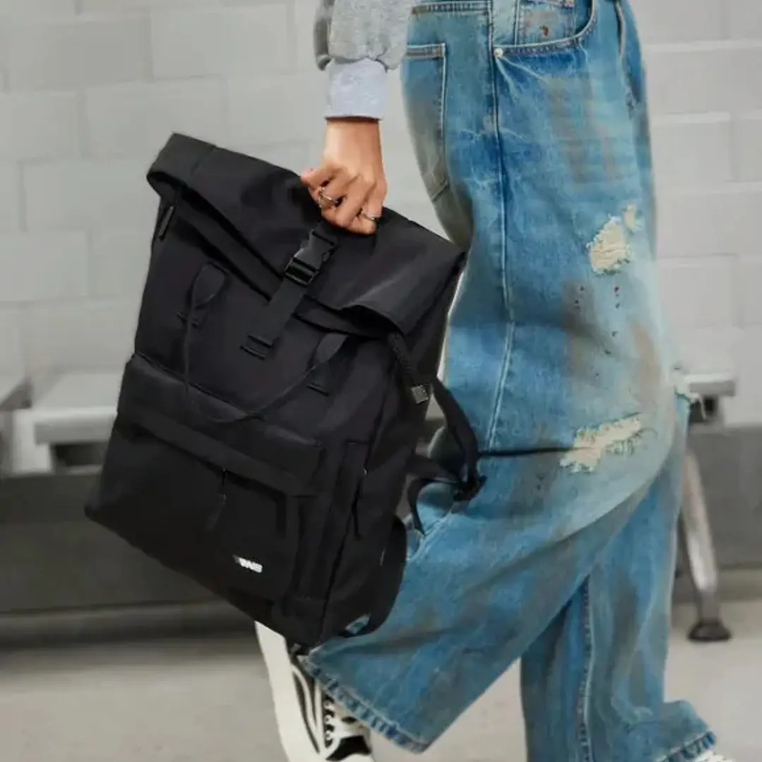 Mochila Urbana Strike 35l Porta Notebook Multiuso 1