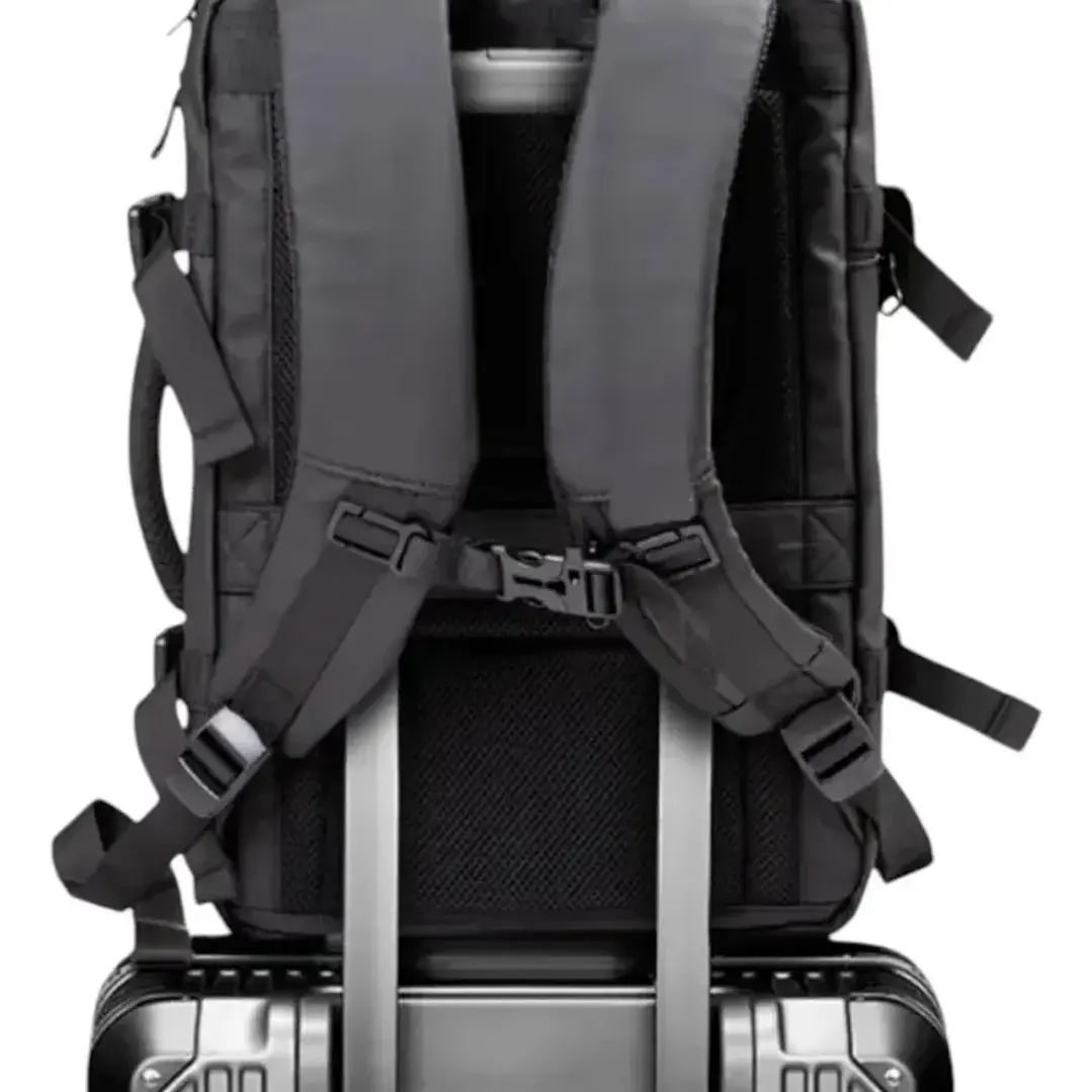 Mochila Maleta Carry On Impermeable Expansible 38l Usb 7