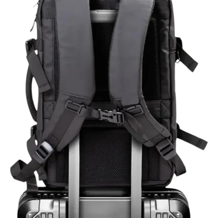 Mochila Maleta Carry On Impermeable Expansible 38l Usb 7