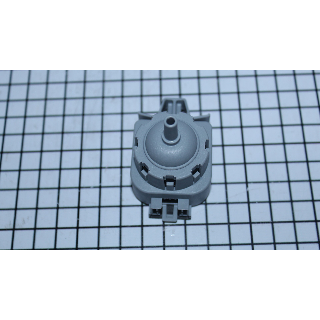 Presostato Interruptor Sensor De Presión Lavadora Electrolux FFLG2022MW3 CR441066 3