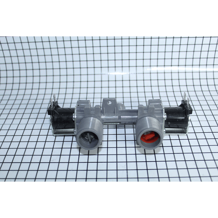 Válvula Doble Lavadora Electrolux FCD270B1 CR441064 2