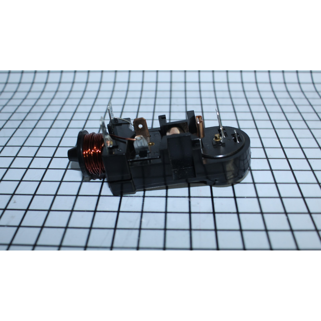 Relay combinado 1/6 hp Danfoss Nevera CR440464 4