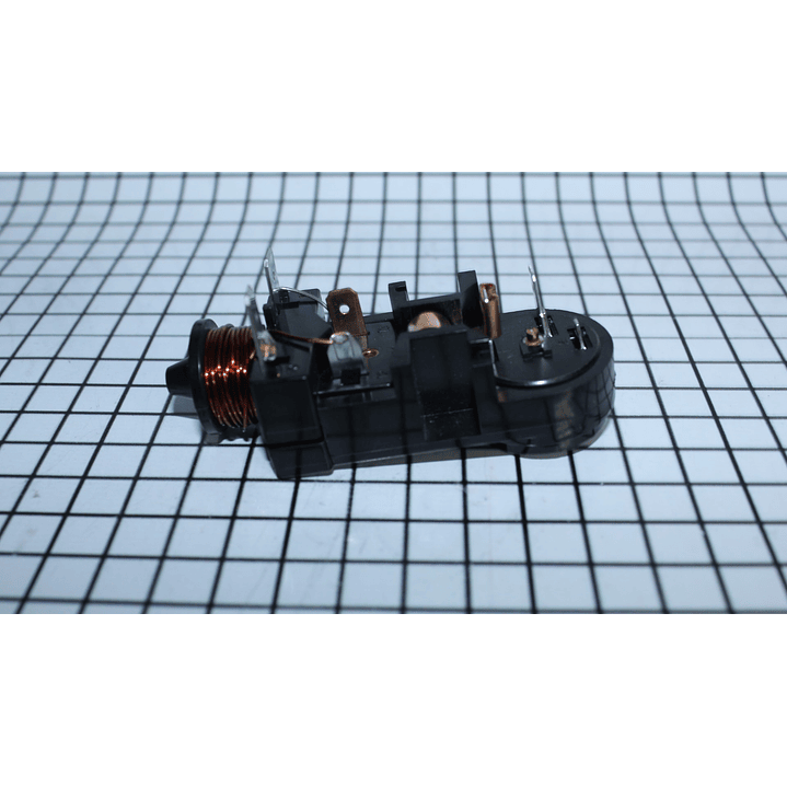 Relay combinado 1/6 hp Danfoss Nevera CR440464 4